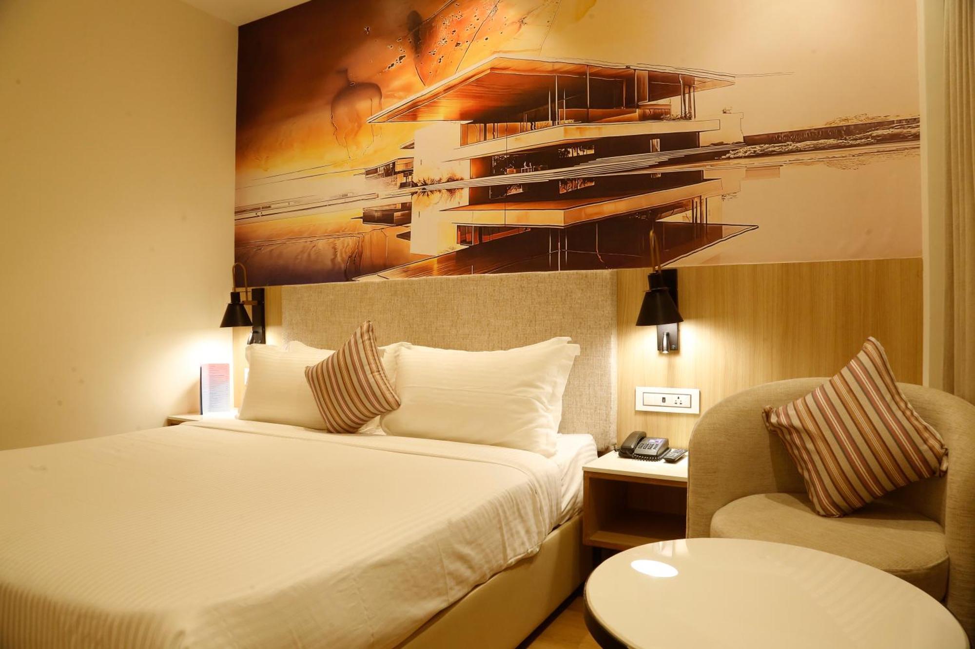 Tulip Inn Zirakpur Extérieur photo